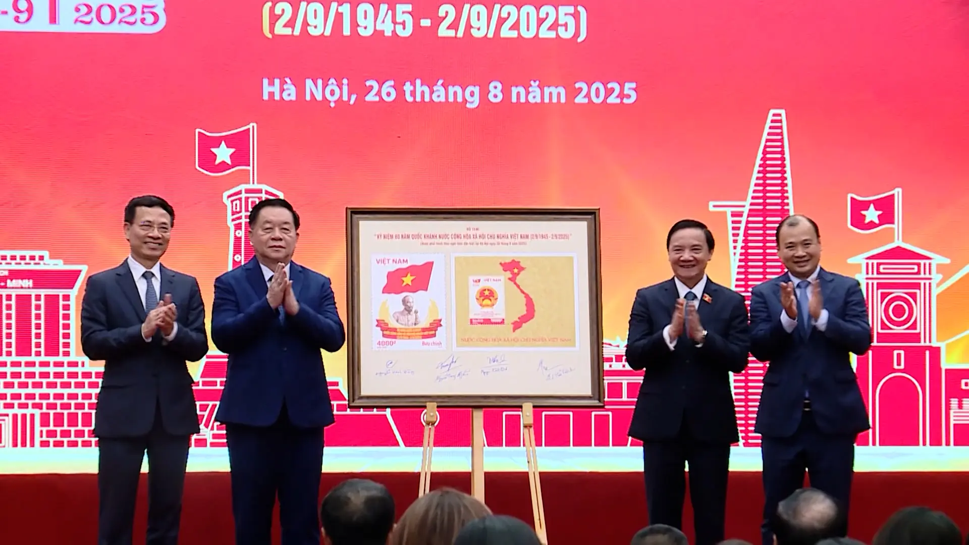 Khai trương Trung tâm Báo chí phục vụ sự kiện A80